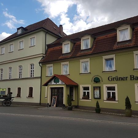 Traditionsgasthof Gruener Baum Bad Staffelstein Kültér fotó