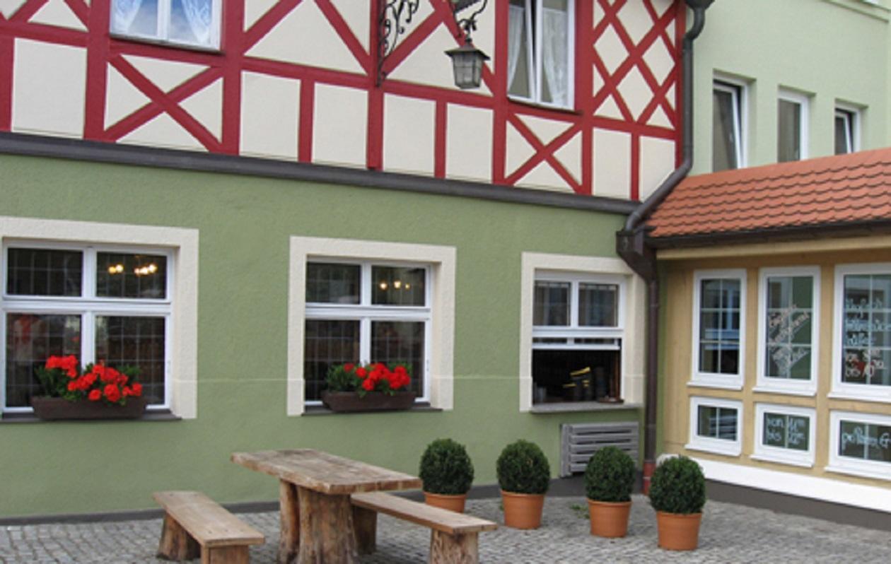 Traditionsgasthof Gruener Baum Bad Staffelstein Kültér fotó